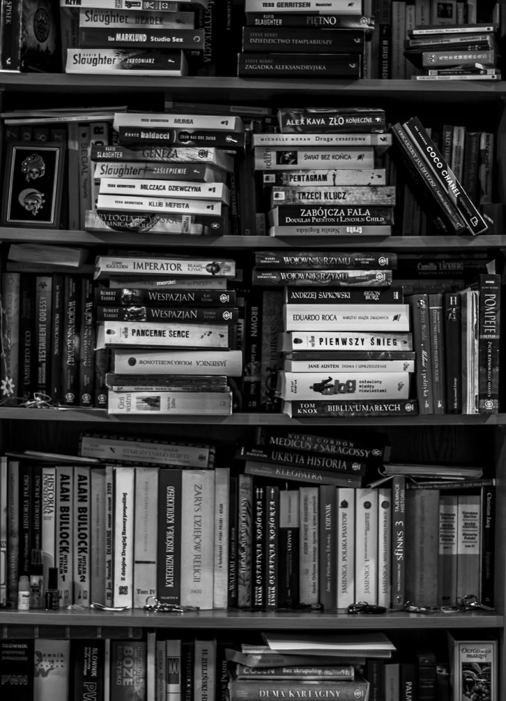 Full Frame Shot Of Shelf